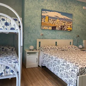 Bed & Breakfast Centro - Charme&more, Aeroporto di Catania Fontana Rossa